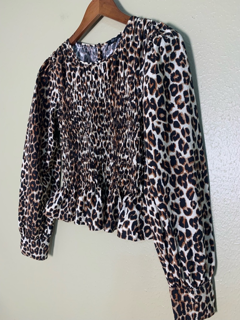 Rails Nala Leopard Peplum Top Smocked Animal Print Long Sleeve Brown Women’s M - Picture 3 of 7